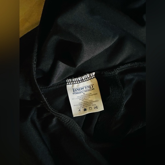 Women’s Vintage Lands' End Classic Black One-Piece Swimsuit Bathing Suit 6 XS S - Picture 4 of 4